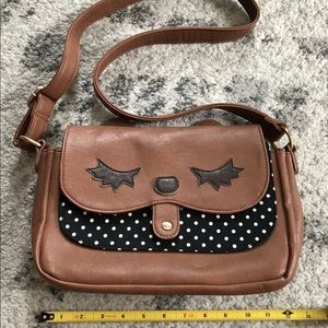 Modcloth Pick of the Critter Handbag Purse, Faux Leather, adjustable strap EUC.